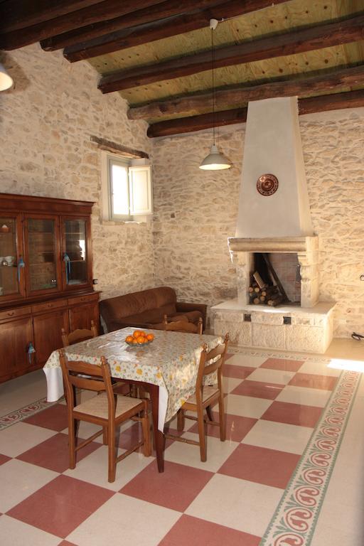 Poesia D'Abruzzo Villa Caramanico Terme Oda fotoğraf